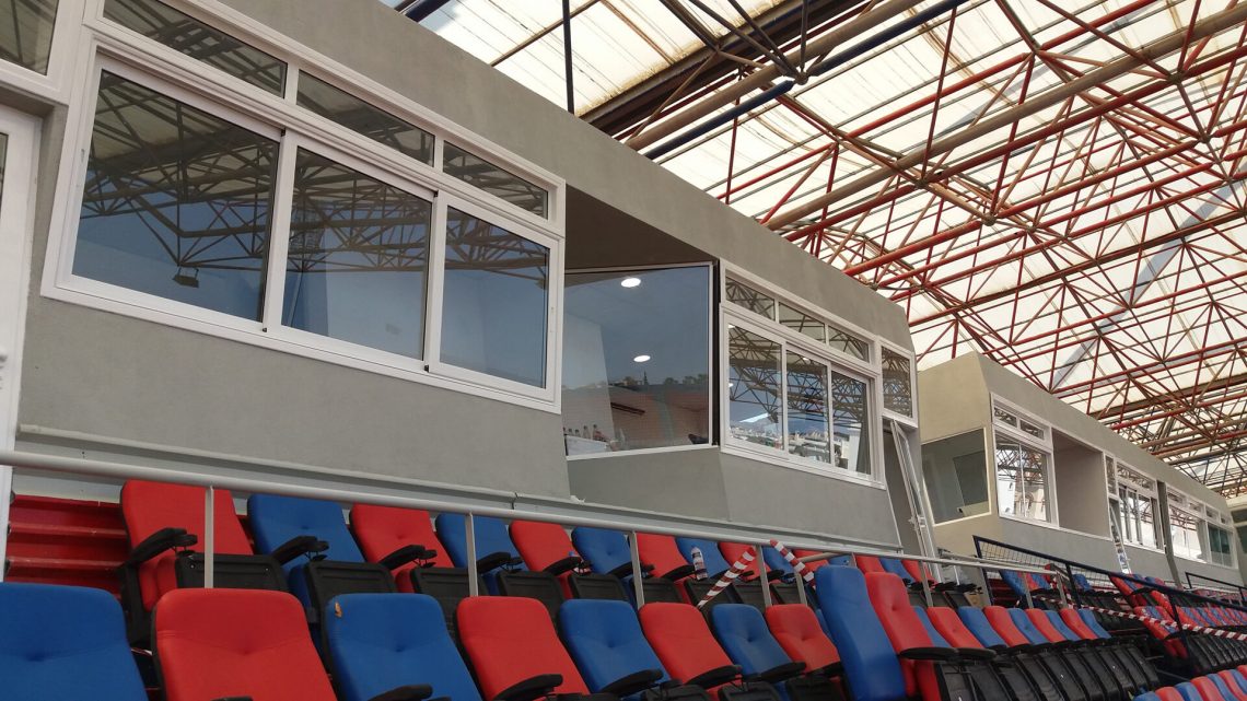 Παράθυρα - Γηπέδου